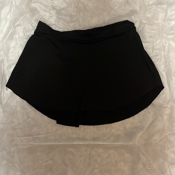 BUNDLE-so danca leotard and theatricals ballet skirt - Picture 4 of 5